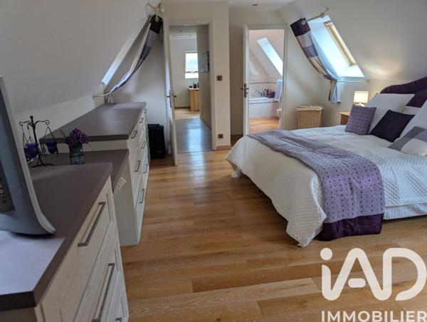 Maison à vendre 5 pièces 206 m² Saint-Jean-Lespinasse