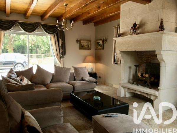 Maison à vendre 5 pièces 206 m² Saint-Jean-Lespinasse