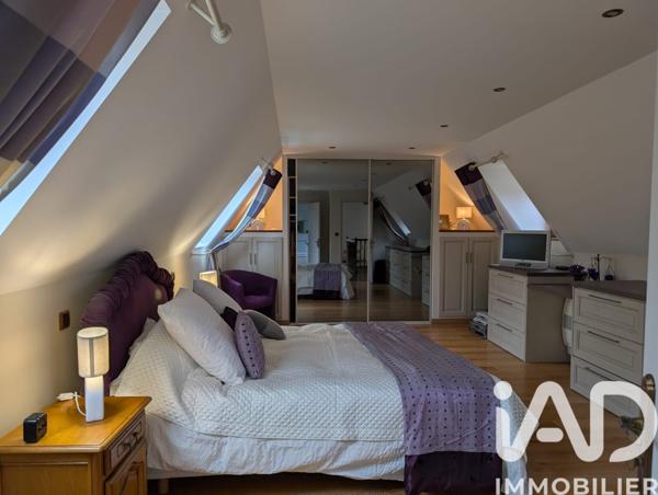 Maison à vendre 5 pièces 206 m² Saint-Jean-Lespinasse