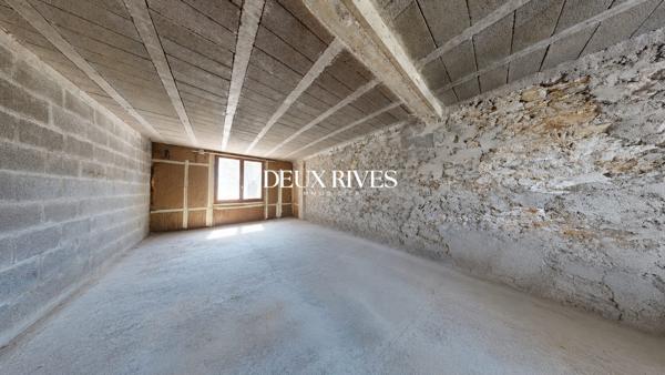 Belle maison à rénover - Longchamp Schuman - 280m2 - parcelle 680m2 - 18mL de Façade