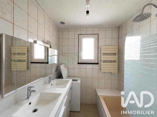 Maison à vendre 4 pièces 95 m² Pont-Saint-Esprit