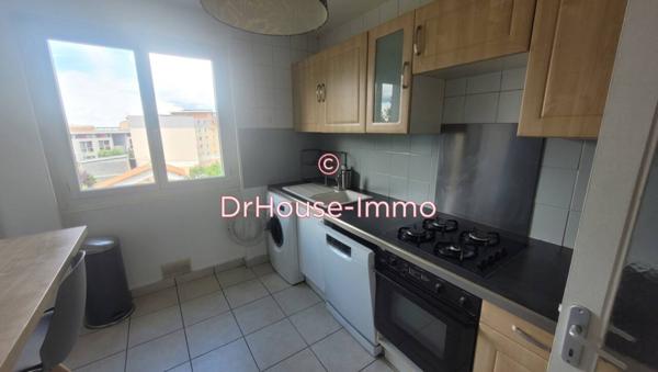 Appartement à louer 1 pièce de 67 m²