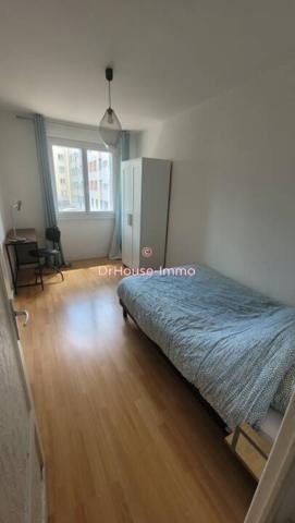 Appartement à louer 1 pièce de 67 m²