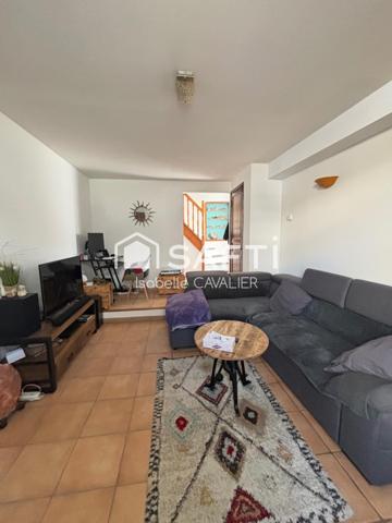 Jolie maison de village au coeur de Vedene