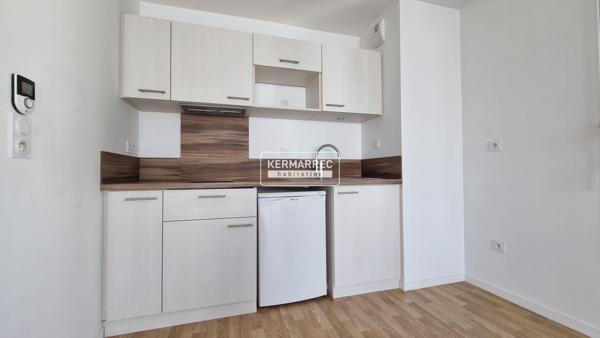 Appartement 2 pièces – 45 m² environ à Saint-Nazaire (ref : 79215SN)