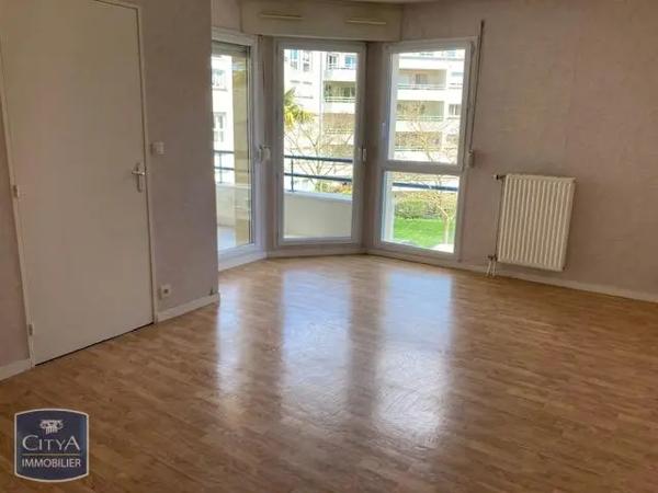 Appartement à vendre 2 pièces 44m² Laval (53000)