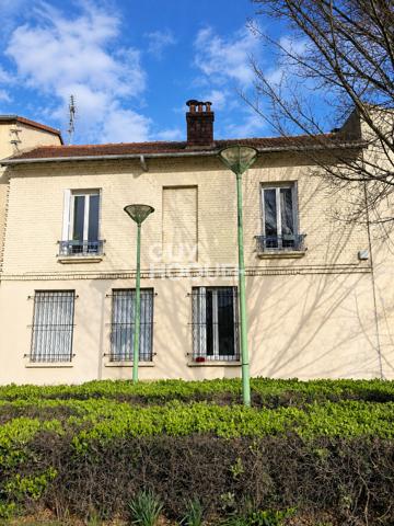 Immeuble Aubervilliers  9 APPARTEMENTS 267 m2