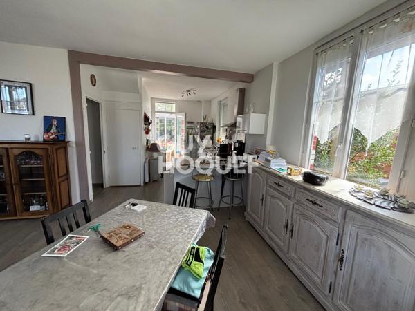 MAISON À LOUER DE 4 PIÈCES DE 107,00 M²