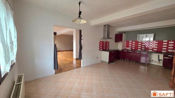 Maison familiale T5 avec travaux et grand potentiel, garage et terrasse