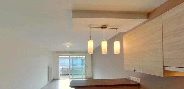 LA TESTE - appartement T2 libre - 2ème étage - avec parking & cellier