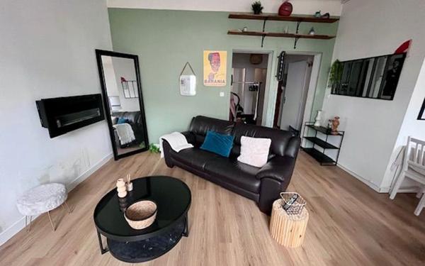 Appartement à louer    2 pièces • 60,76 m2 Caussade