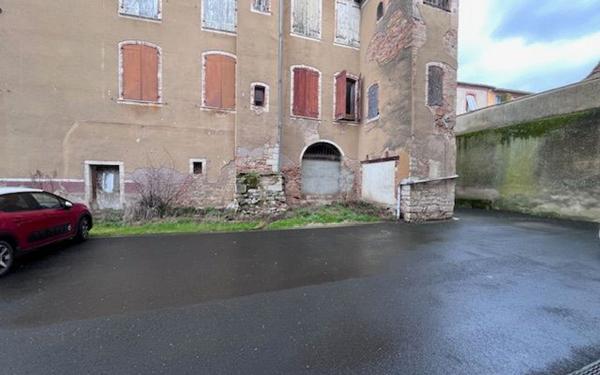 Appartement à louer    2 pièces • 60,76 m2 Caussade