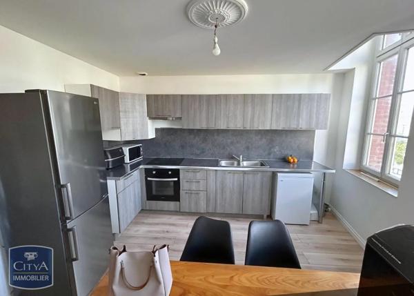 Appartement à louer 5 pièces 86.4m² Saint-Quentin (02100)