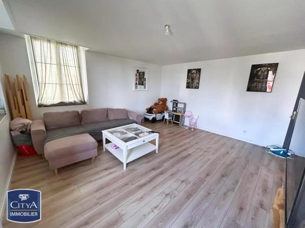 Appartement à louer 5 pièces 86.4m² Saint-Quentin (02100)