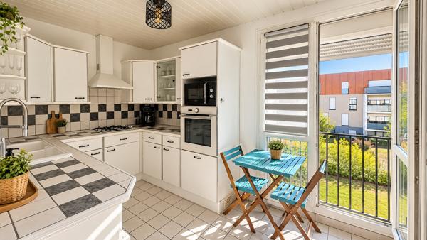 appartement, louable, 11 000 € par an