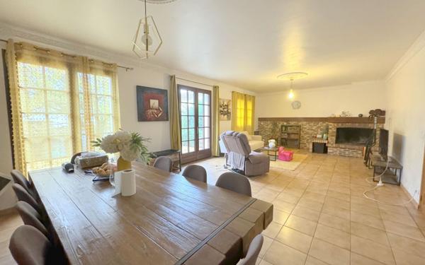 Maison à vendre    5 pièces •  Drancy