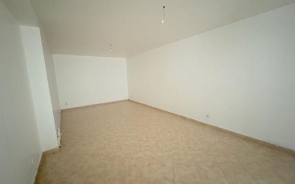 Maison à vendre    5 pièces •  Drancy