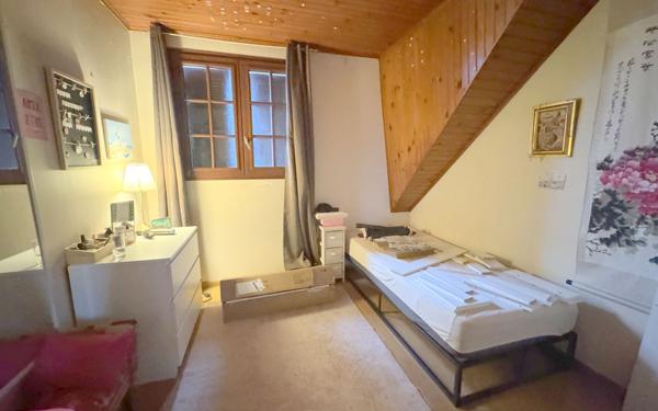 Maison à vendre    5 pièces •  Drancy