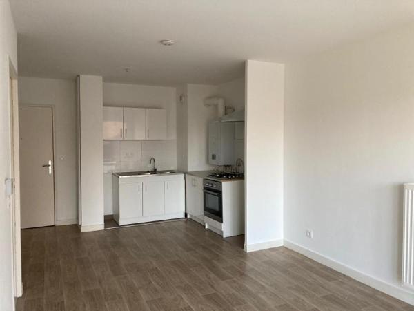 Appartement à louer 2 pièces 41.41m²