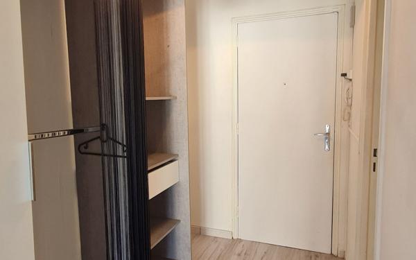 Appartement à vendre    1 pièce • 26,96 m2 Metz