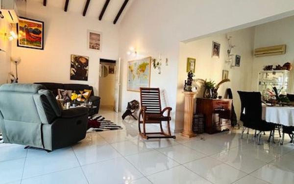 Maison à louer    3 pièces •  Baie-Mahault