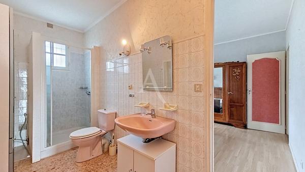 MONTRABE, Maison T6 avec sous-sol de 200 m2 .