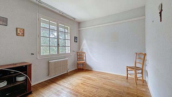 MONTRABE, Maison T6 avec sous-sol de 200 m2 .