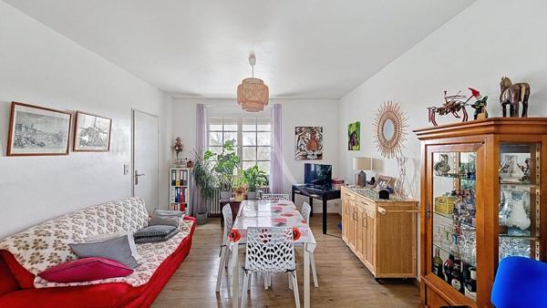 MONTRABE, Maison T6 avec sous-sol de 200 m2 .