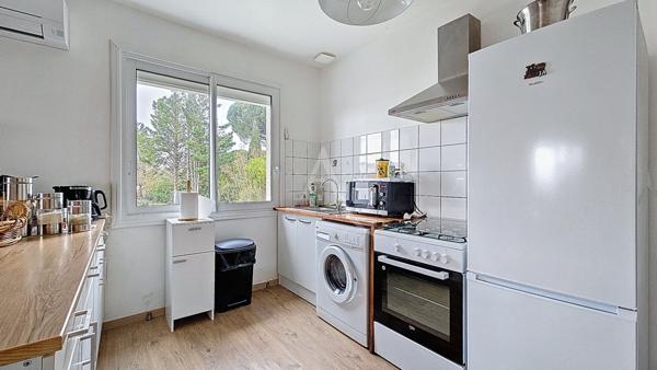 MONTRABE, Maison T6 avec sous-sol de 200 m2 .