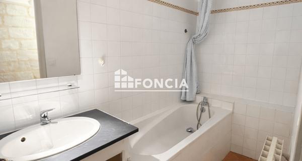 À vendre Appartement 3 pièces 70 m² - Uzès 30700