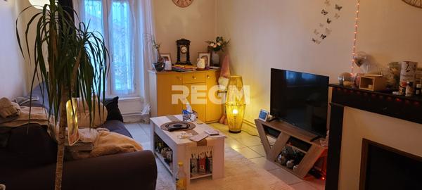 Riom (63200) Riom (63200) Immeuble investissement locatif.