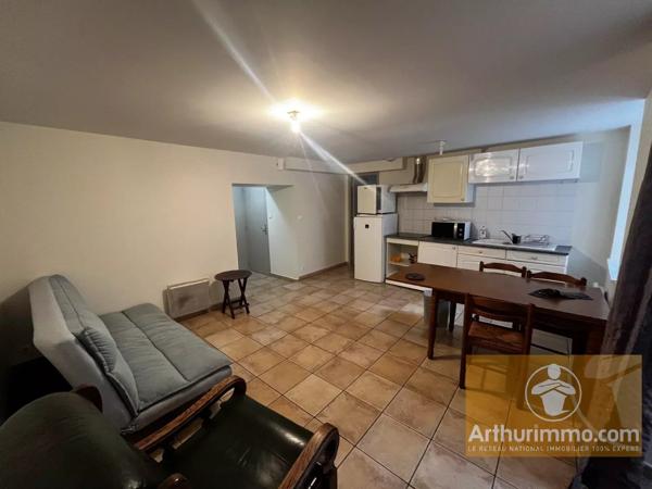 Location                                                      Appartement
                        
                     2 pièces                      36 m2                     à La Canourgue