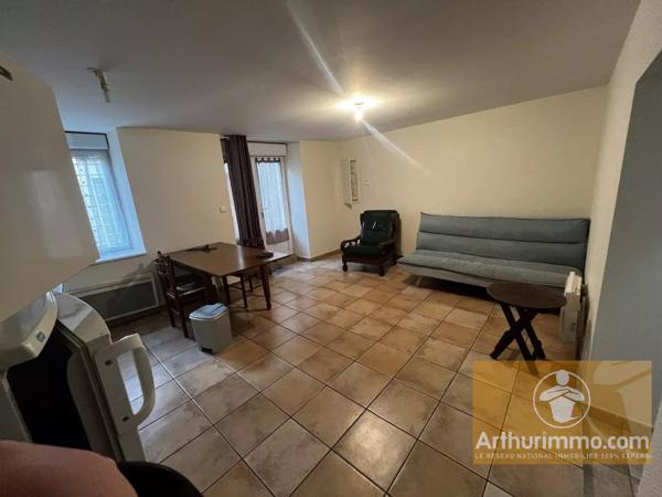 Location                                                      Appartement
                        
                     2 pièces                      36 m2                     à La Canourgue