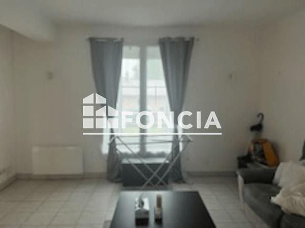 À vendre Immeuble 130.9 m² - Château-thierry 02400