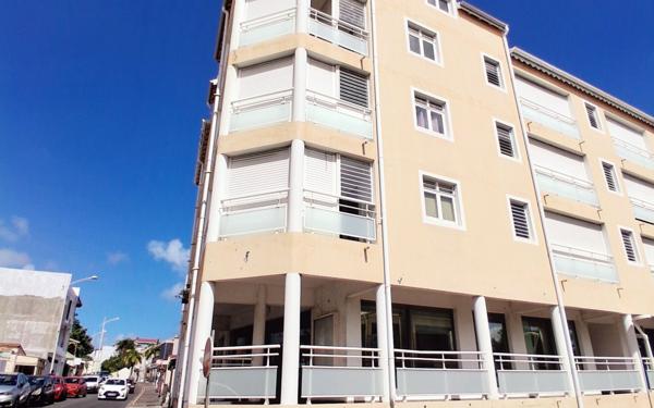 Appartement à louer    1 pièce •  Le Gosier
