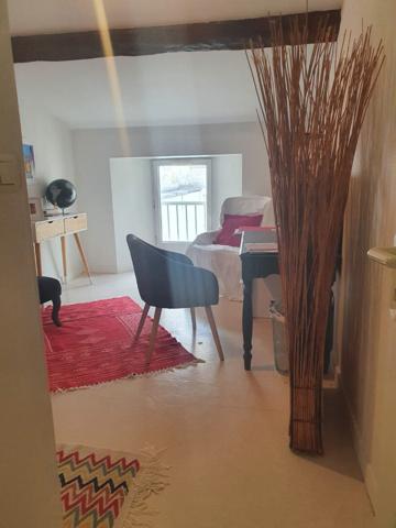 Appartement Niort 2 pièce(s) 230 m2