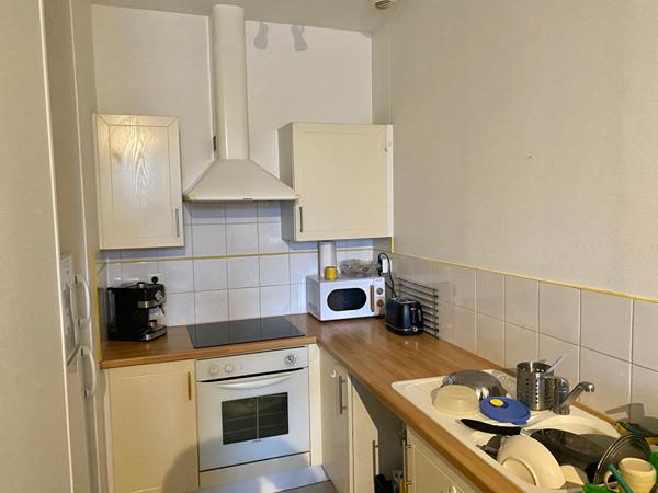 Appartement Niort 2 pièce(s) 230 m2