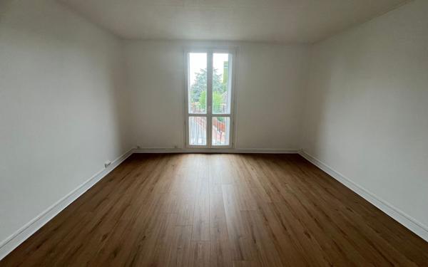 Appartement à louer    3 pièces • 72,01 m2 Fresnes
