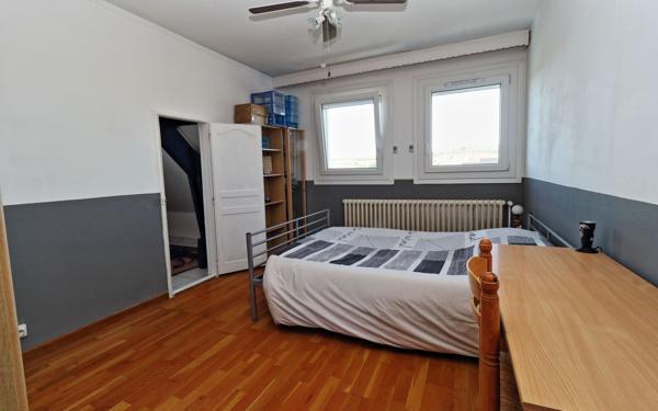 Maison à vendre    5 pièces •  Saint-Symphorien-d'Ozon