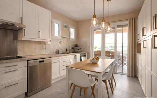 Maison à vendre    5 pièces •  Saint-Symphorien-d'Ozon