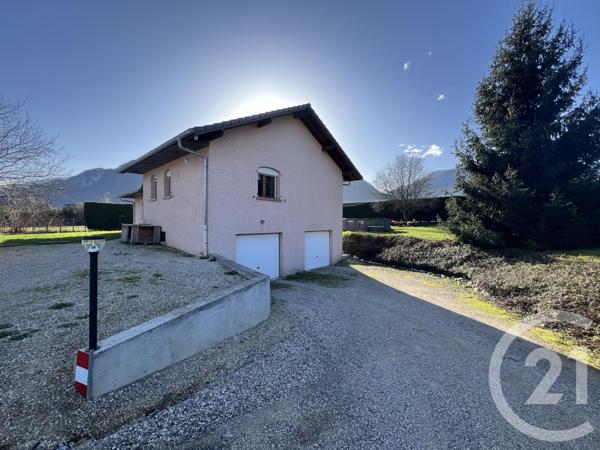 Maison à vendre  4 pièces - 102,22 m2 ST PIERRE EN FAUCIGNY - 74