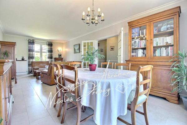 Maison d'habitation sur sous-sol total de 6 pièces avec 5 chambres, garage et terrain