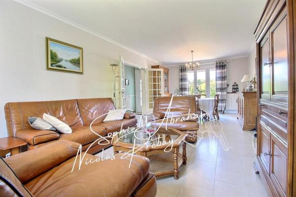 Maison d'habitation sur sous-sol total de 6 pièces avec 5 chambres, garage et terrain