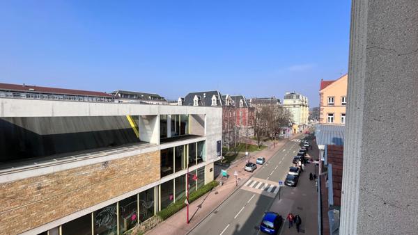 BELFORT CENTRE – APPARTEMENT F6 HAUSSMANNIEN 160 m² – GARAGE