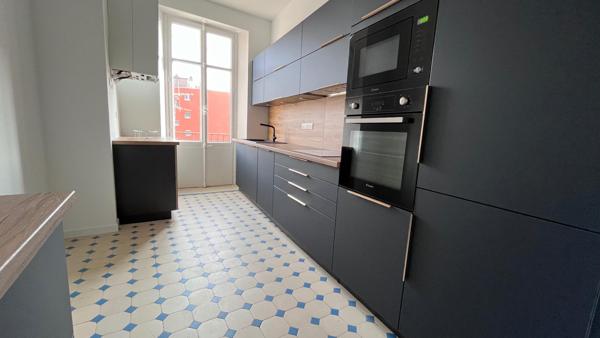 BELFORT CENTRE – APPARTEMENT F6 HAUSSMANNIEN 160 m² – GARAGE