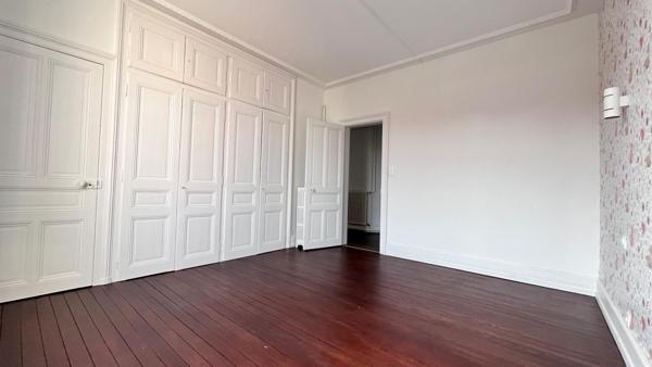 BELFORT CENTRE – APPARTEMENT F6 HAUSSMANNIEN 160 m² – GARAGE