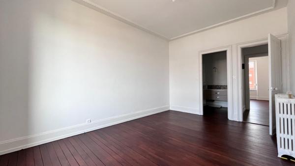 BELFORT CENTRE – APPARTEMENT F6 HAUSSMANNIEN 160 m² – GARAGE