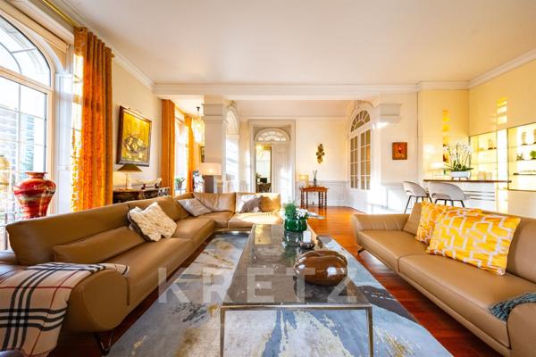 Appartement haussmannien de 352 m2 avec piscine au cœur de la Bourgogne