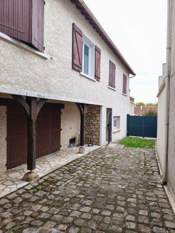 Vente Appartement LUZARCHES (95270) - 3 pièces - 75,81 m² |