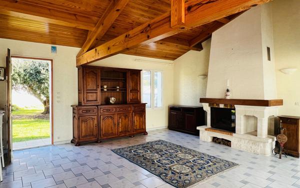 Maison à vendre    6 pièces •  Sainte-Marie-de-Ré